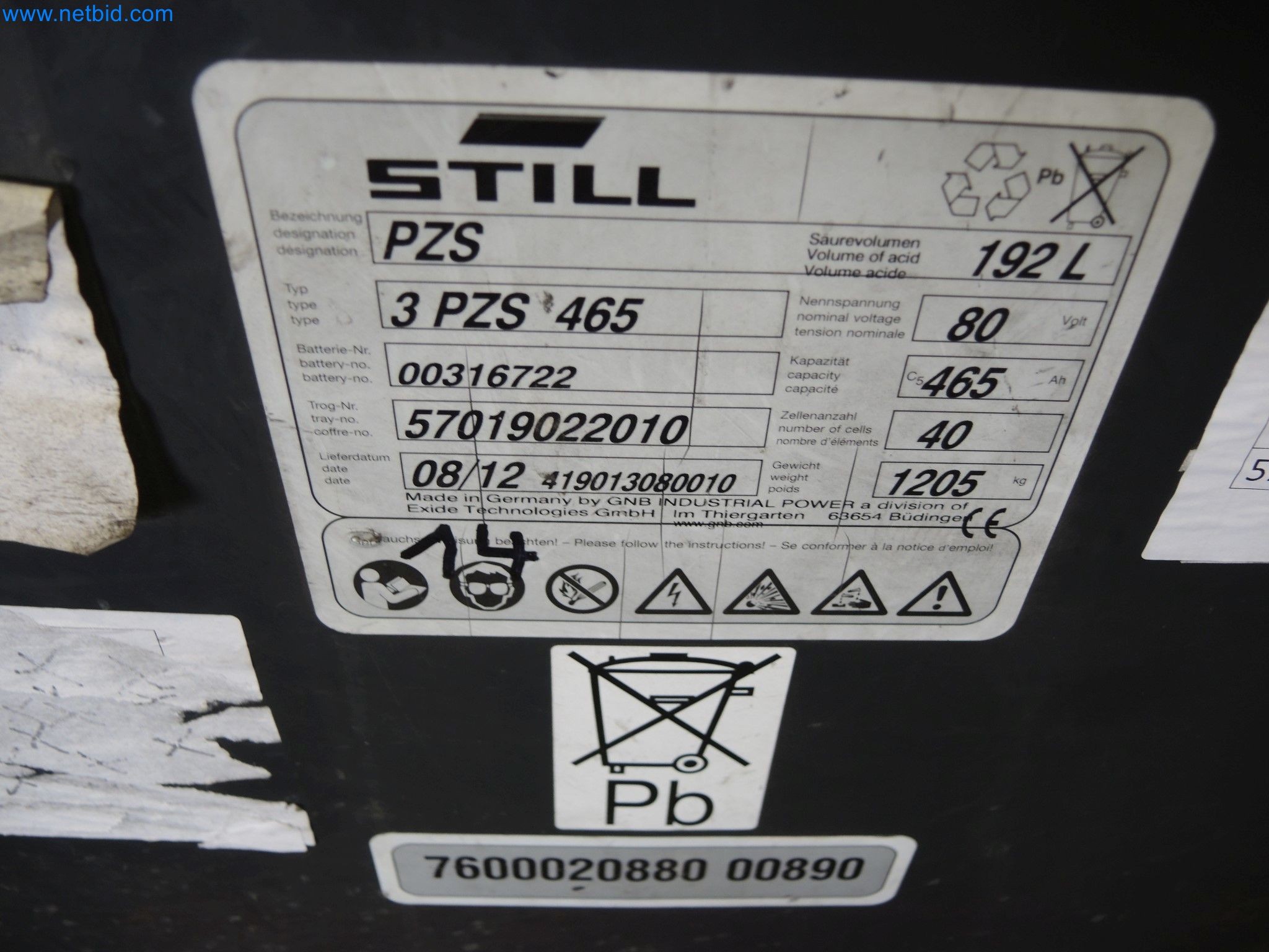 Machines for the production of insulation materials, EPS foam parts / particle foam components-2