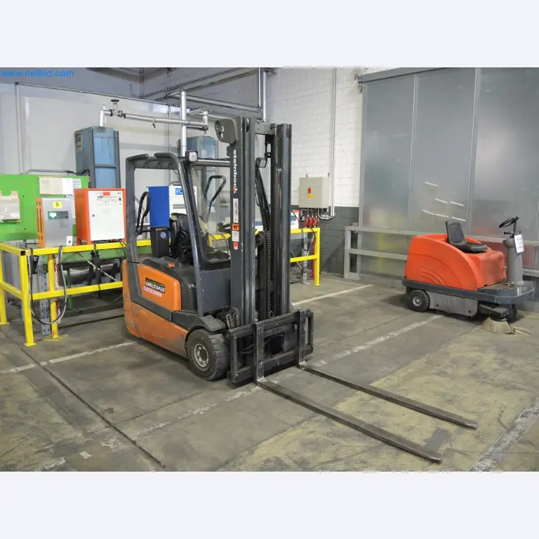 Machines for the production of insulation materials, EPS foam parts / particle foam components-4