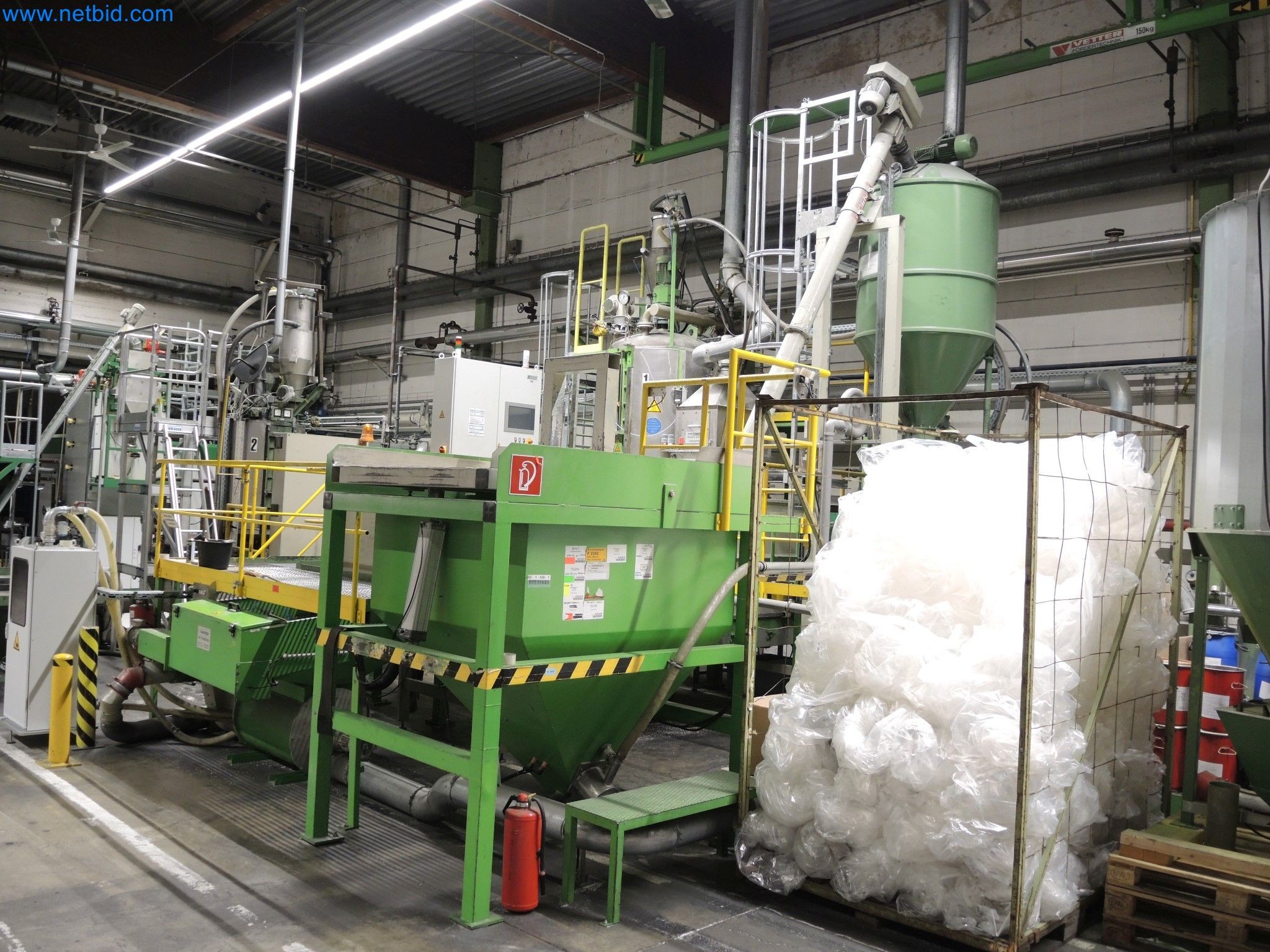 Machines for the production of insulation materials, EPS foam parts / particle foam components-4