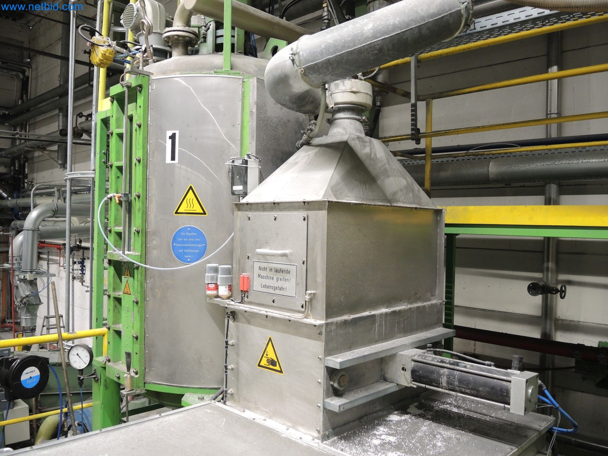 Machines for the production of insulation materials, EPS foam parts / particle foam components-6