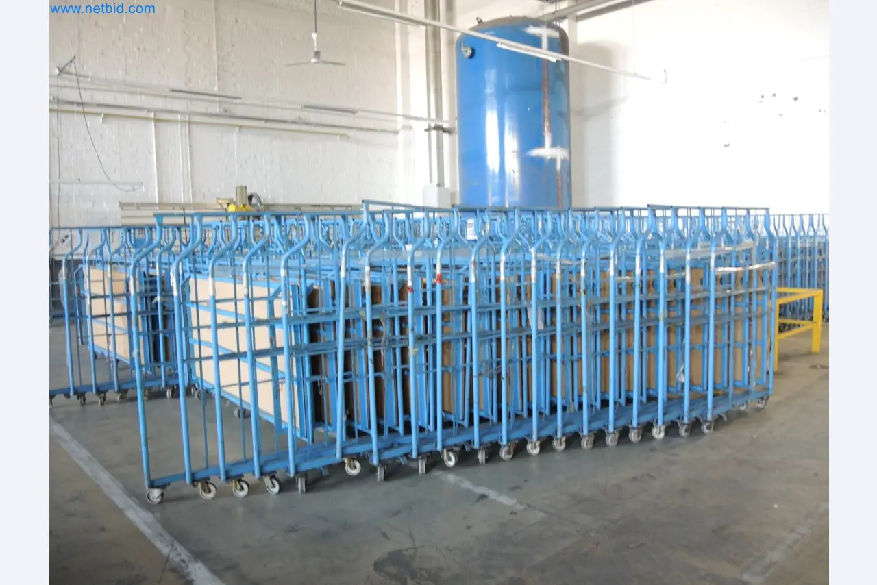 Machines for the production of insulation materials, EPS foam parts / particle foam components-2