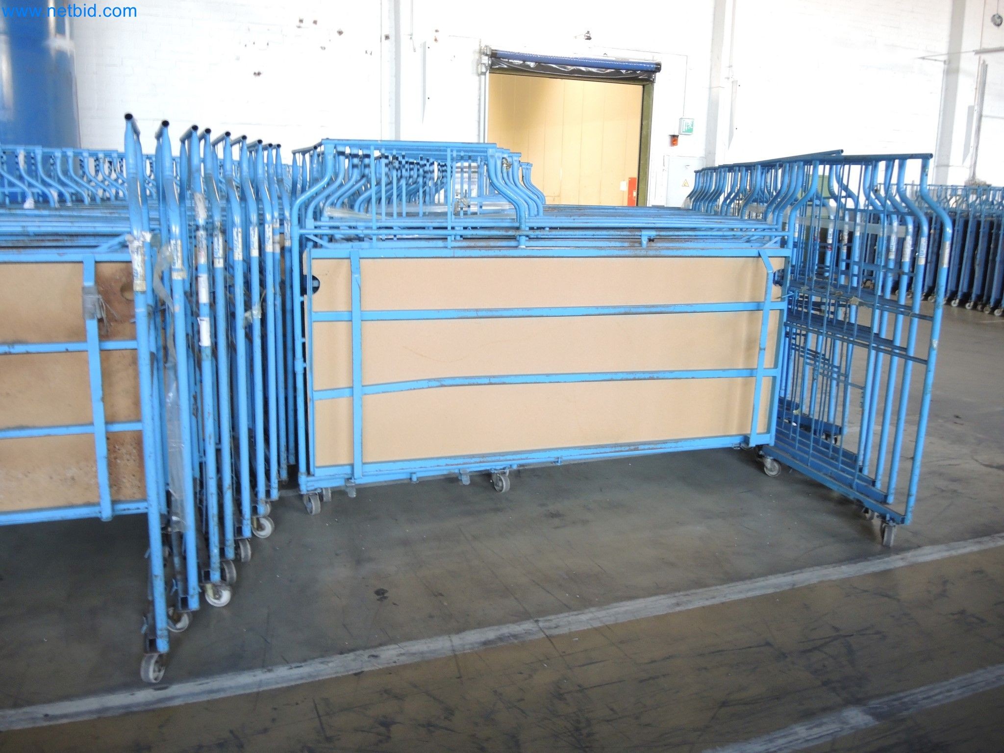 Machines for the production of insulation materials, EPS foam parts / particle foam components-2