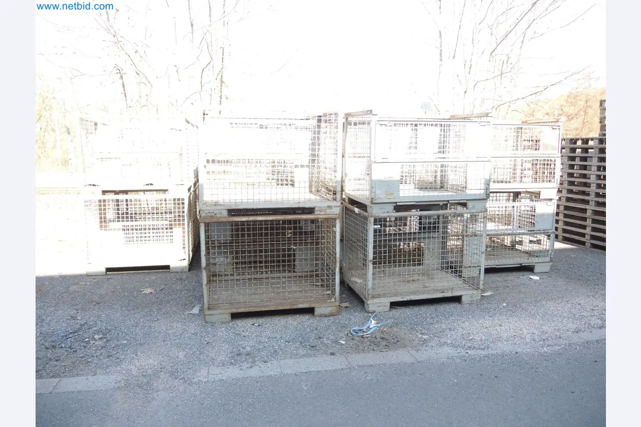 Machines for the production of insulation materials, EPS foam parts / particle foam components-1