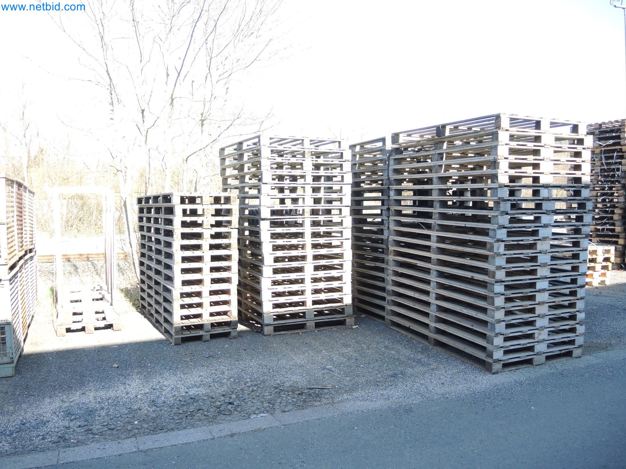 Stroje na výrobu izolačních materiálů, dílů z pěnového polystyrenu / komponentů z pěnových částic-1