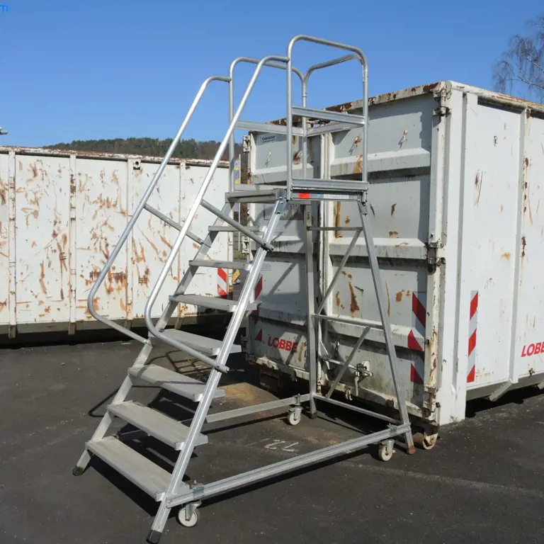 Aluminiowa drabina platformowa Zarges