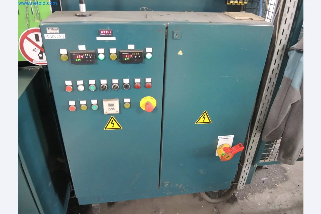 Machines for the production of insulation materials, EPS foam parts / particle foam components-11