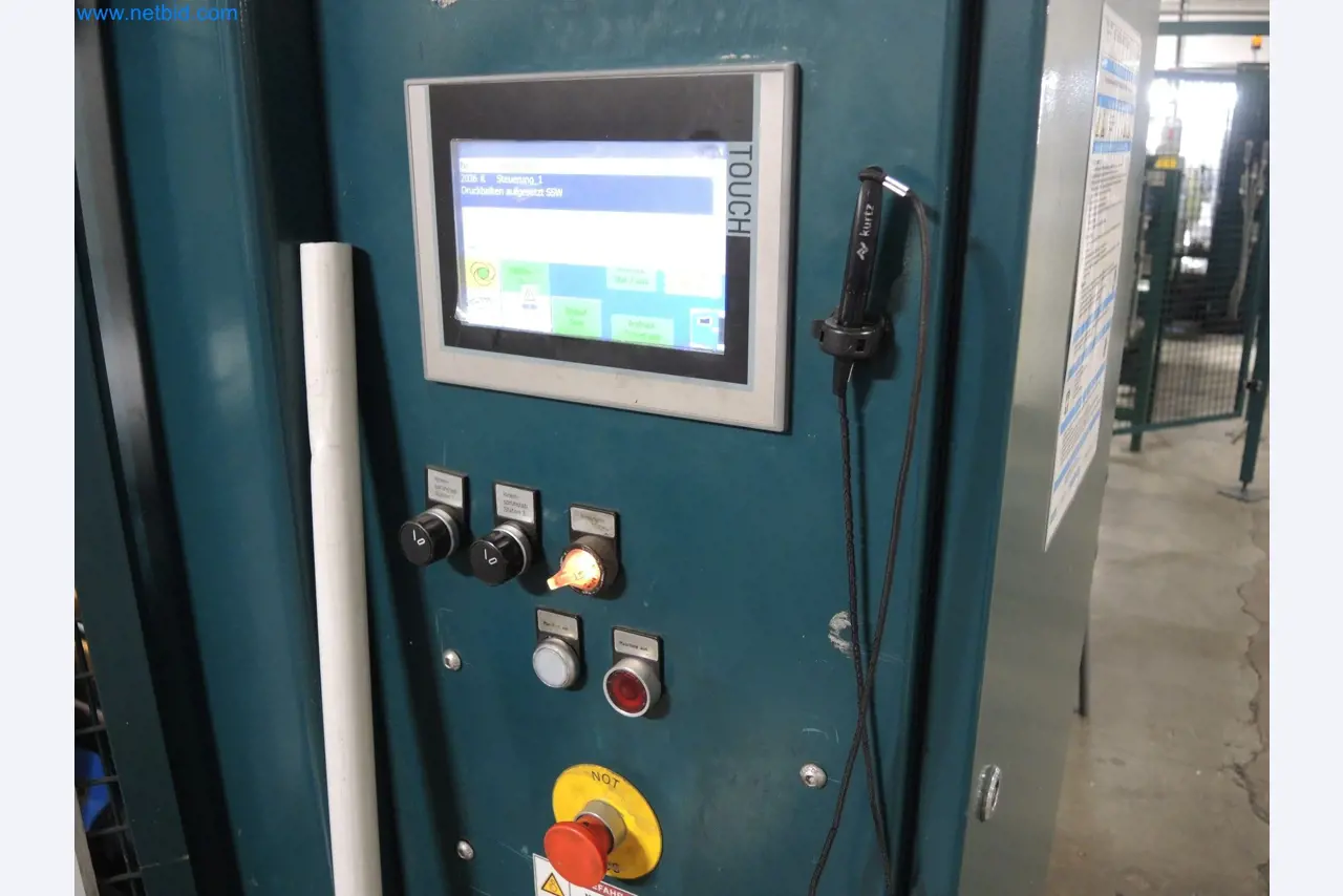 Machines for the production of insulation materials, EPS foam parts / particle foam components-3