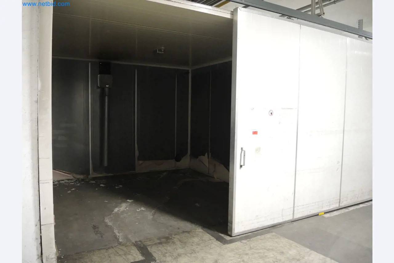 Machines for the production of insulation materials, EPS foam parts / particle foam components-1