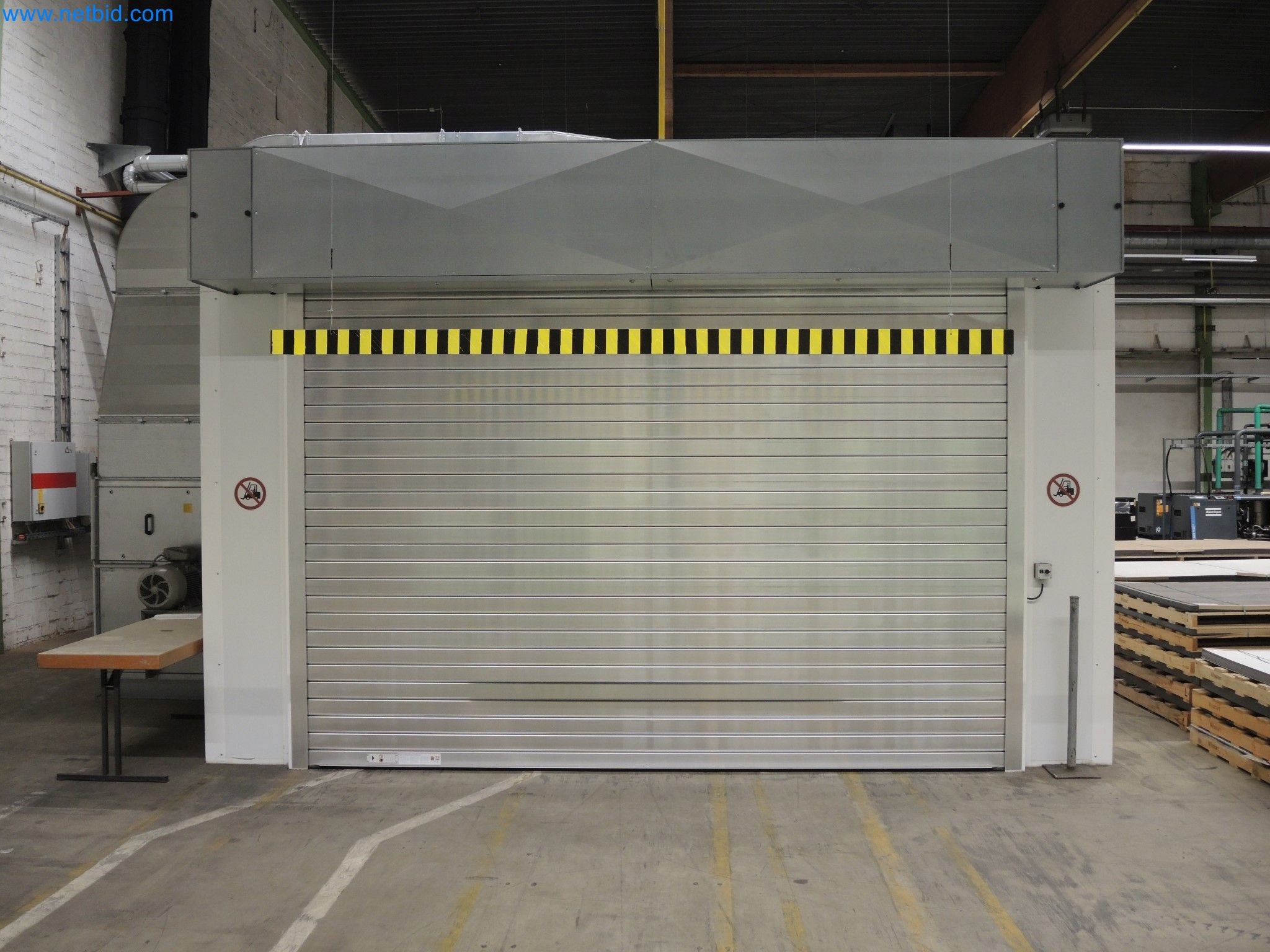 Machines for the production of insulation materials, EPS foam parts / particle foam components-1