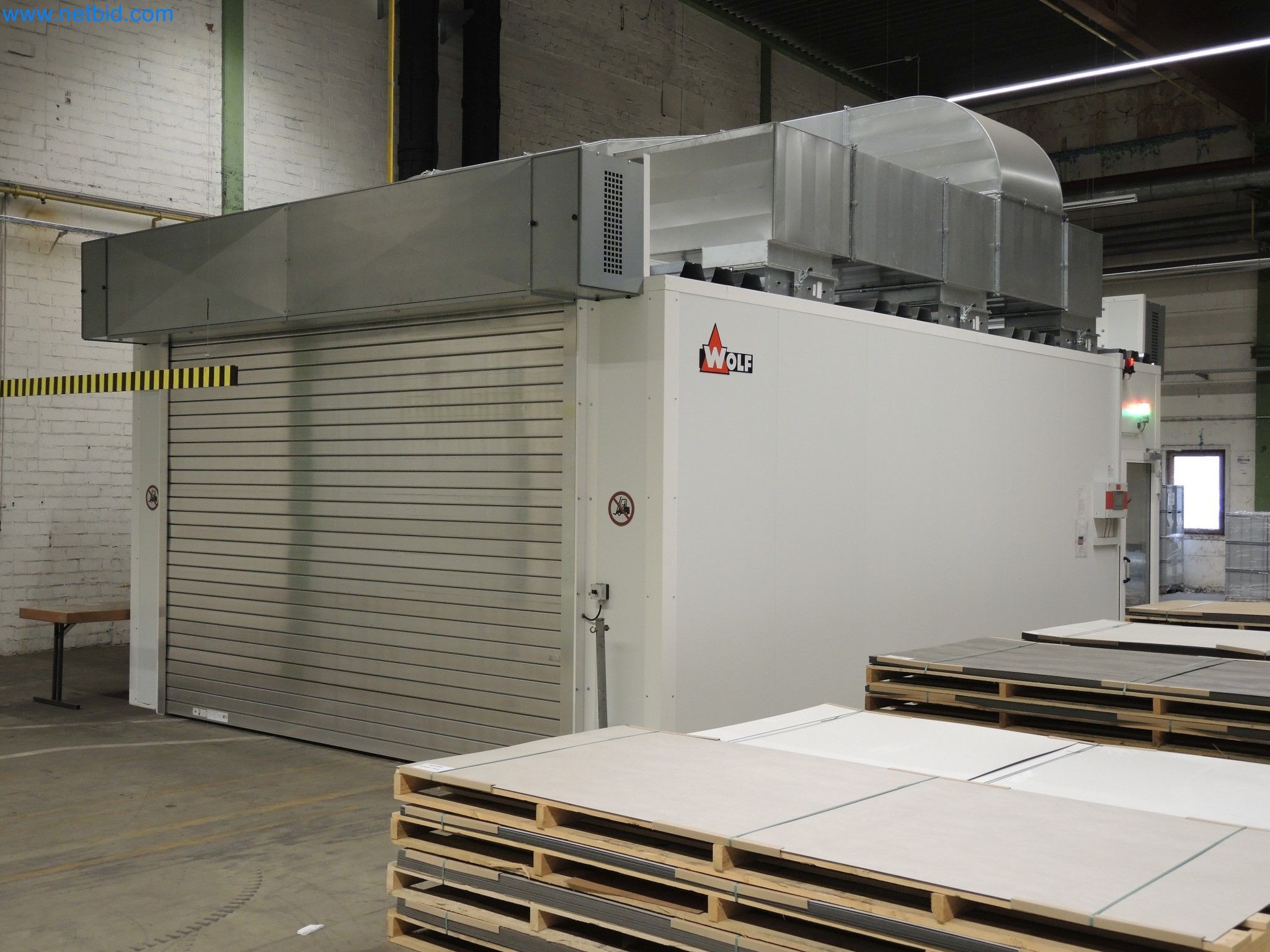 Machines for the production of insulation materials, EPS foam parts / particle foam components-4