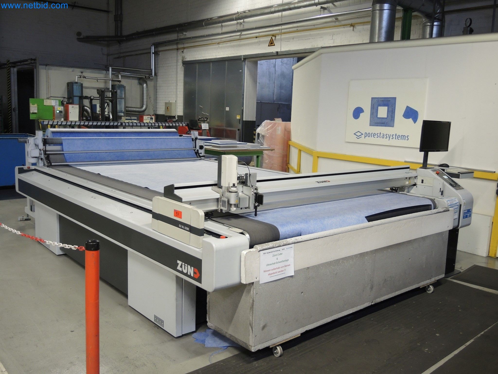 Machines for the production of insulation materials, EPS foam parts / particle foam components-3