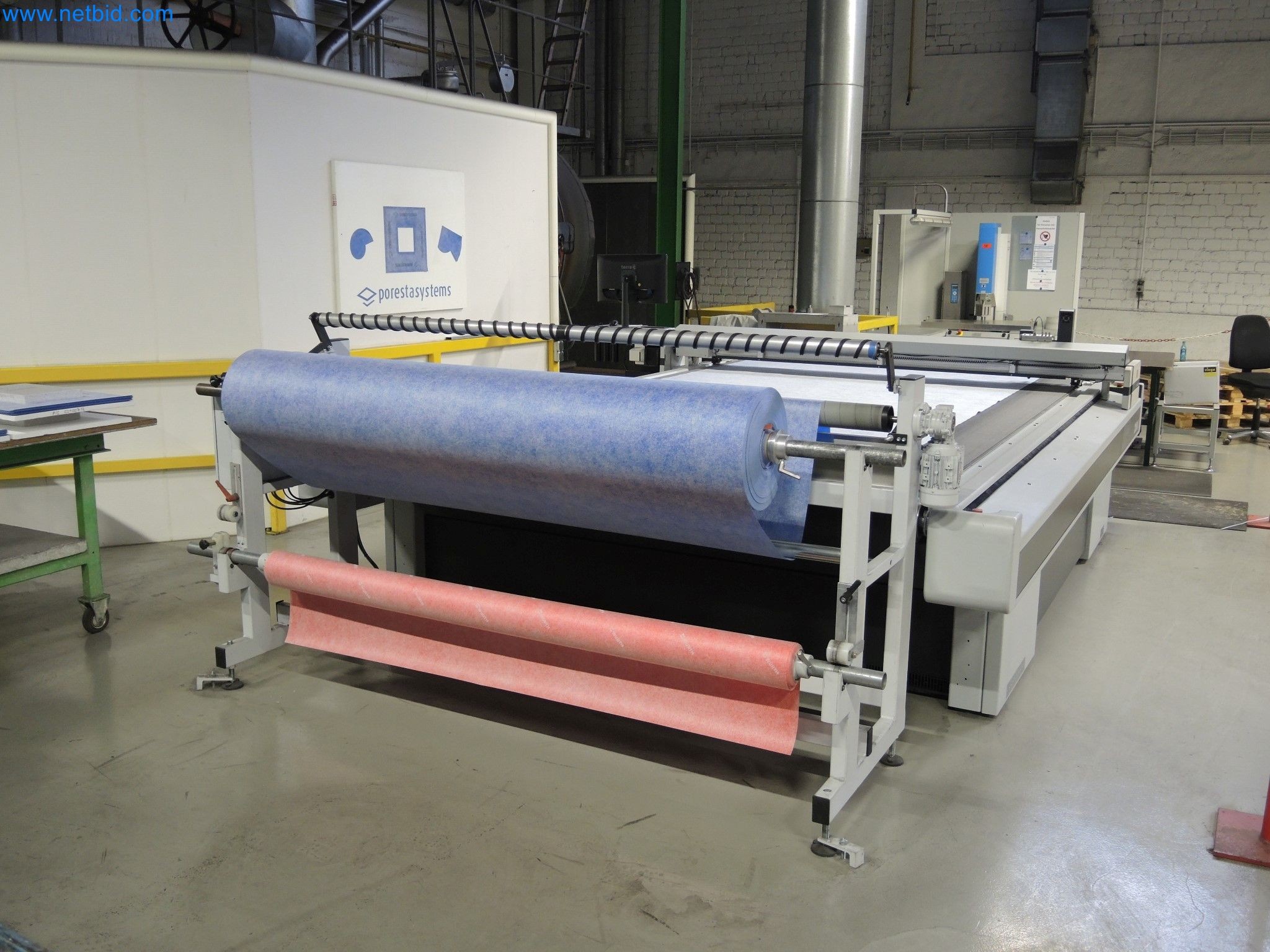 Machines for the production of insulation materials, EPS foam parts / particle foam components-6