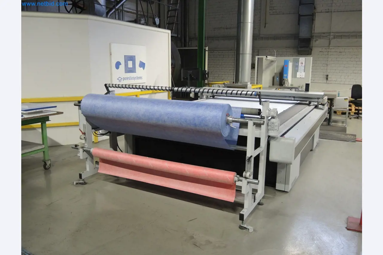 Machines for the production of insulation materials, EPS foam parts / particle foam components-6