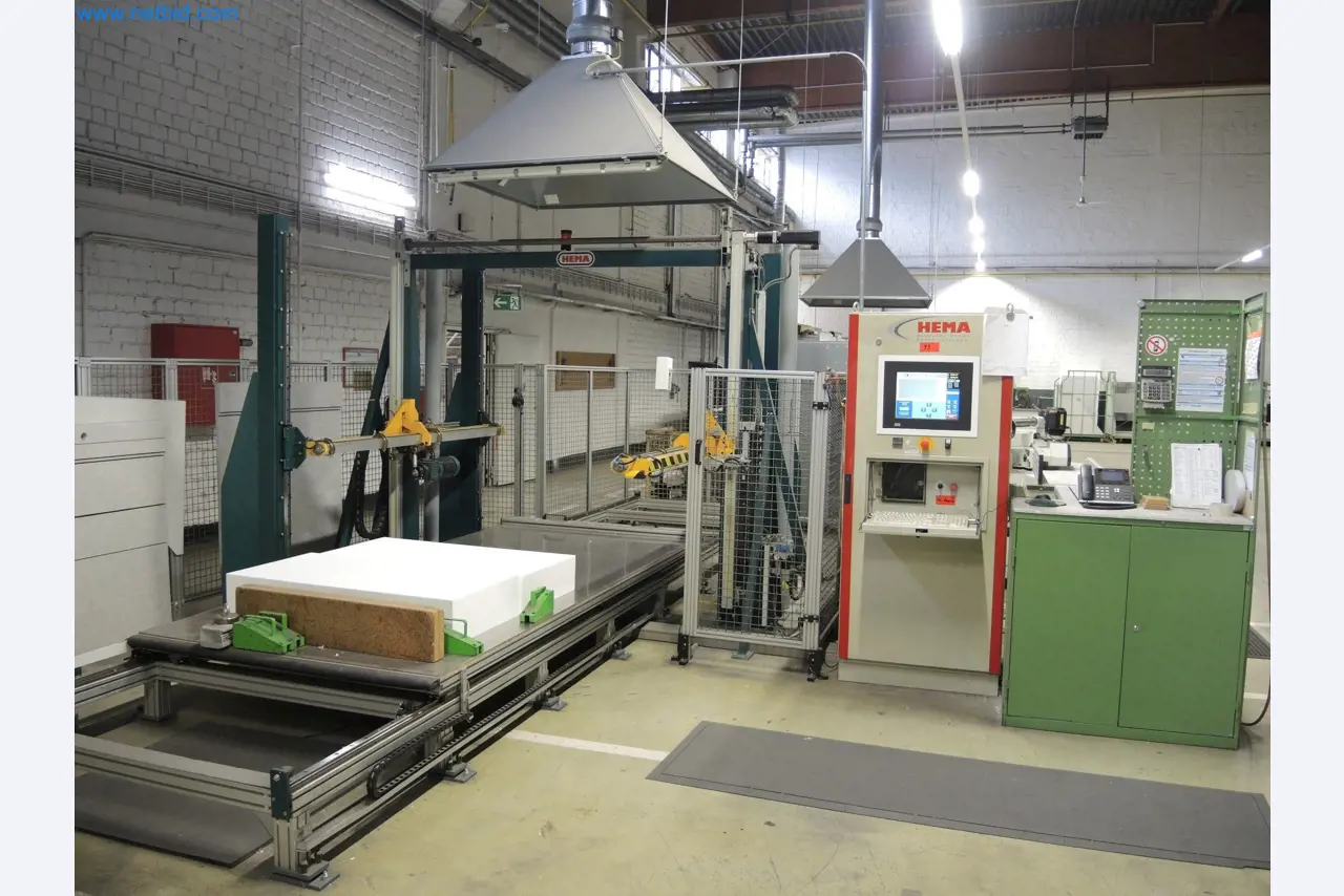 Machines for the production of insulation materials, EPS foam parts / particle foam components-5