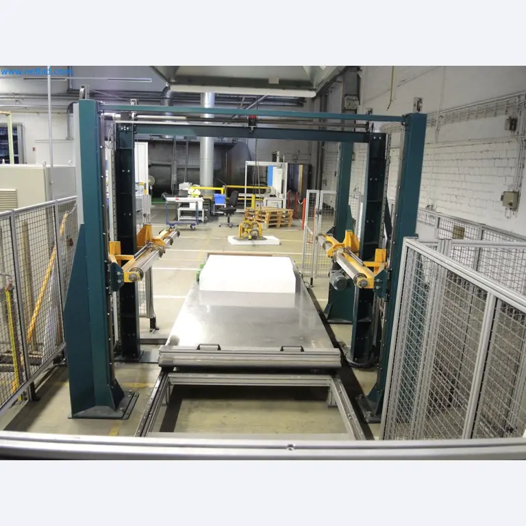 Machines for the production of insulation materials, EPS foam parts / particle foam components-6