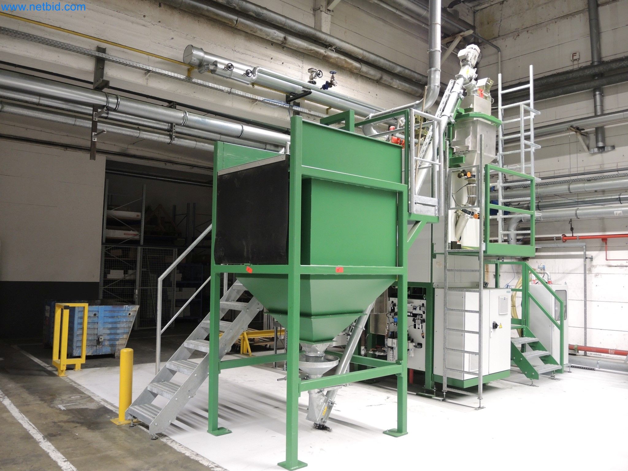 Machines for the production of insulation materials, EPS foam parts / particle foam components-1