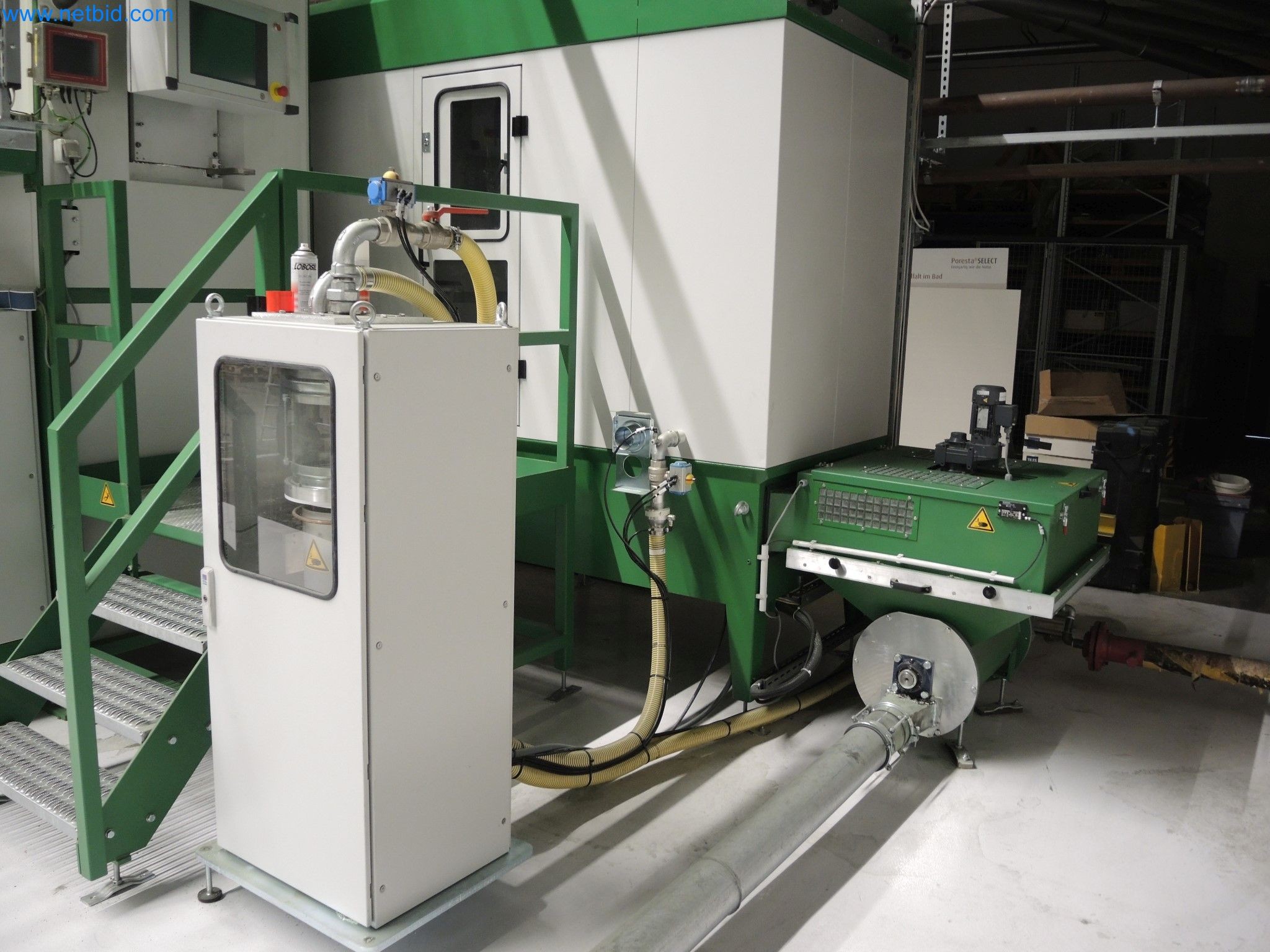 Machines for the production of insulation materials, EPS foam parts / particle foam components-3