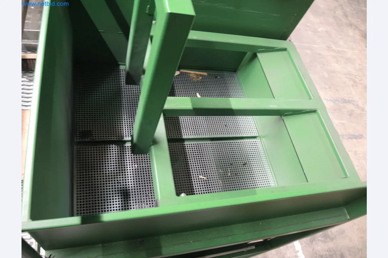 Machines for the production of insulation materials, EPS foam parts / particle foam components-5