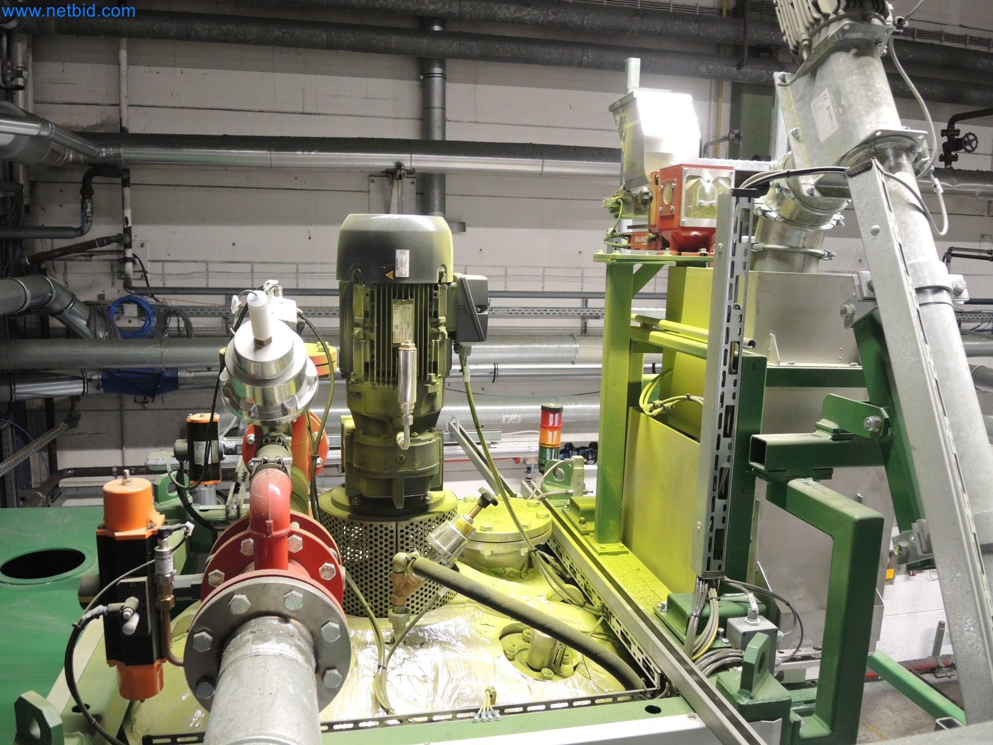 Machines for the production of insulation materials, EPS foam parts / particle foam components-6