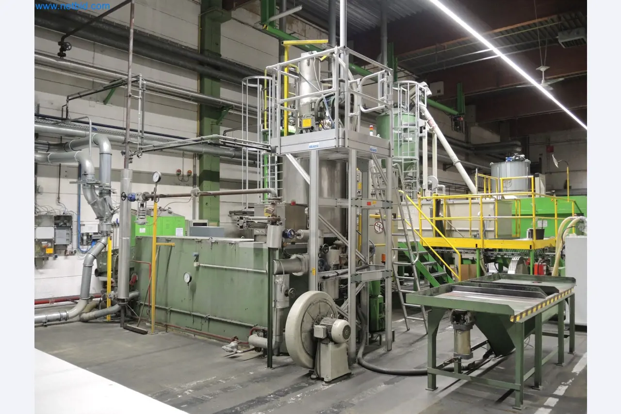 Machines for the production of insulation materials, EPS foam parts / particle foam components-2