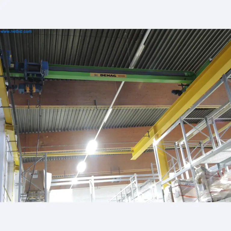 Machines for the production of insulation materials, EPS foam parts / particle foam components-1