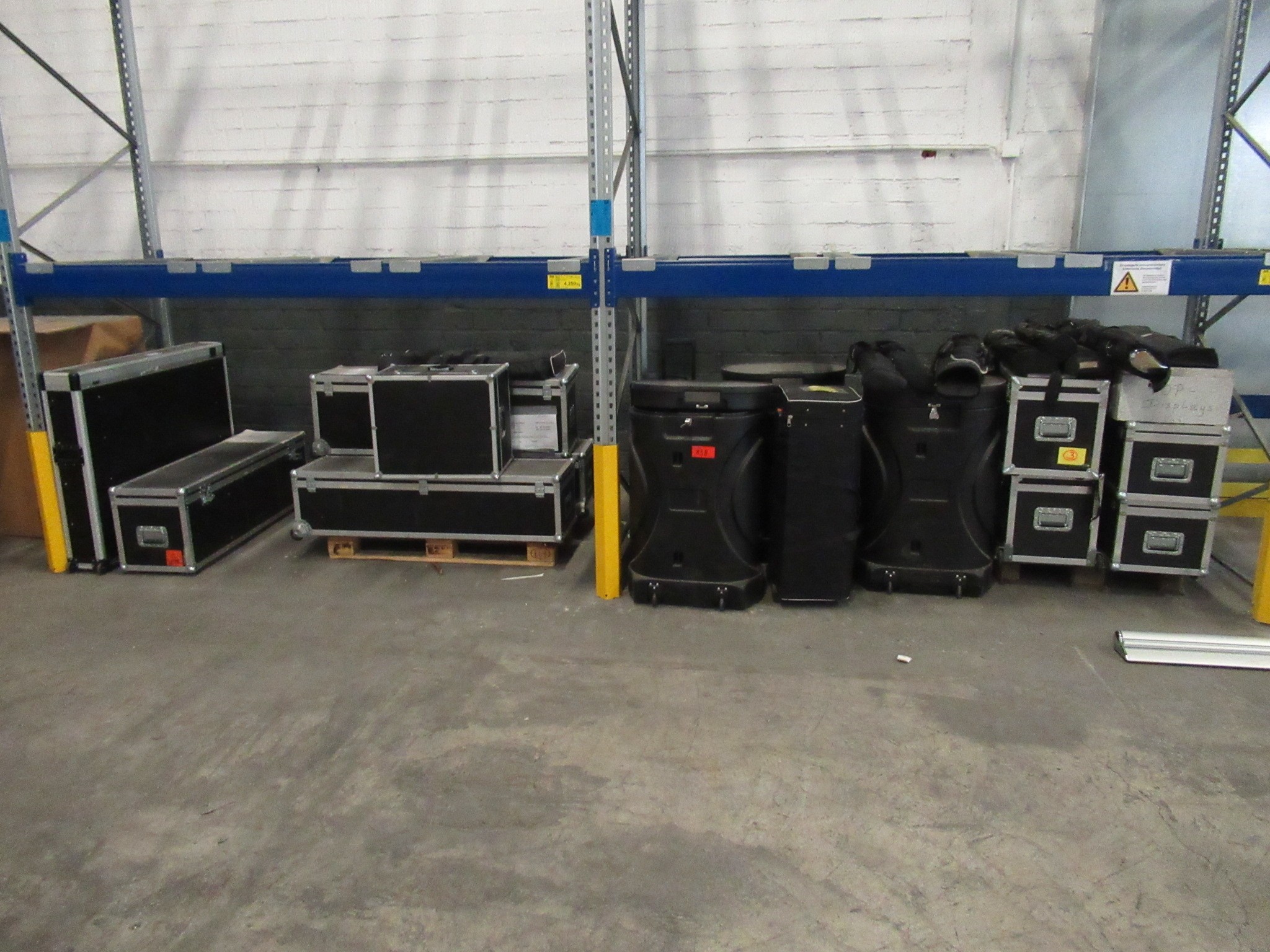 Machines for the production of insulation materials, EPS foam parts / particle foam components-2