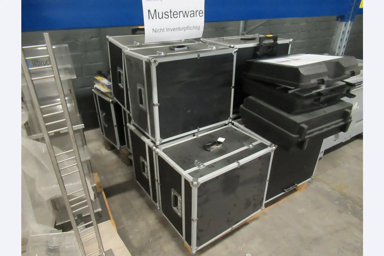 Machines for the production of insulation materials, EPS foam parts / particle foam components-1