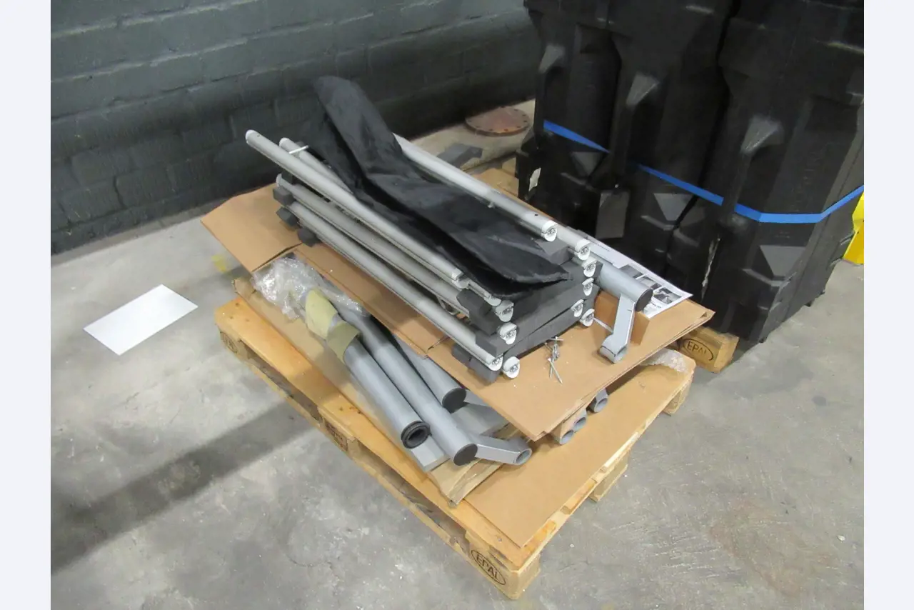 Machines for the production of insulation materials, EPS foam parts / particle foam components-8