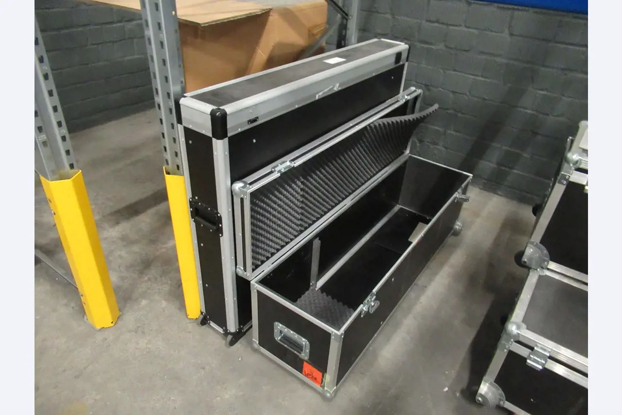 Machines for the production of insulation materials, EPS foam parts / particle foam components-9