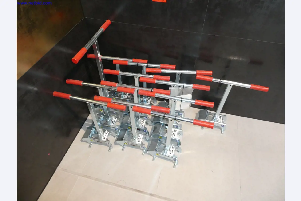 Technique de stockage, stocks de marchandises Domaine de la peinture et du carrelage, exposition de carreaux, inventaire-1