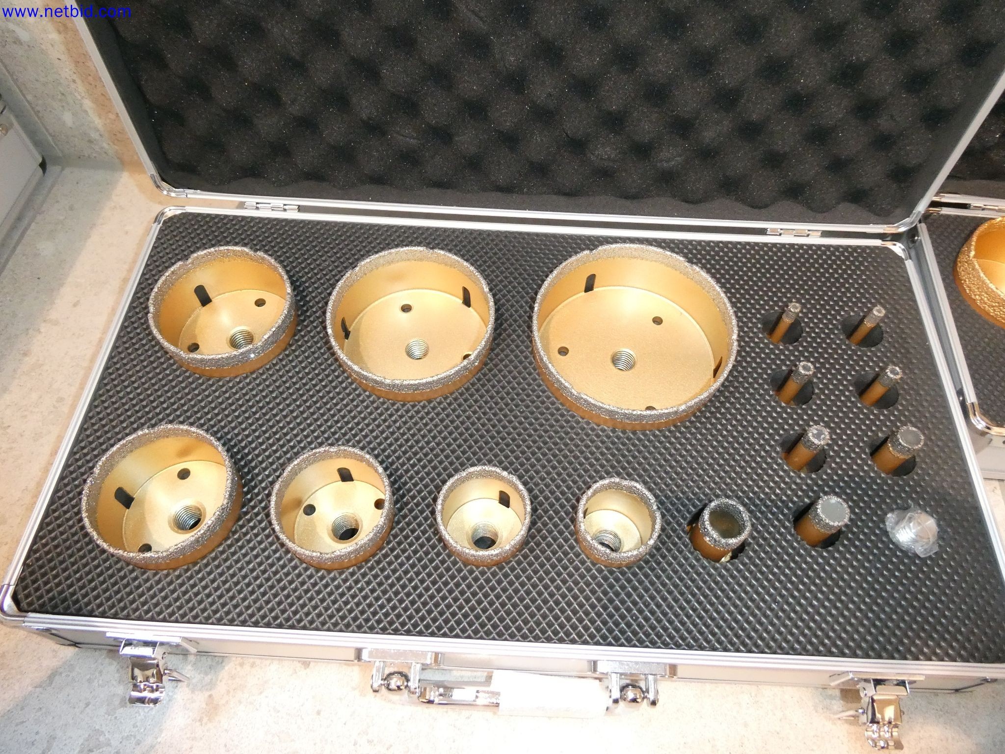 Tecnología de almacenamiento, inventarios Área de pintura y alicatado, exposición de azulejos, inventario-1