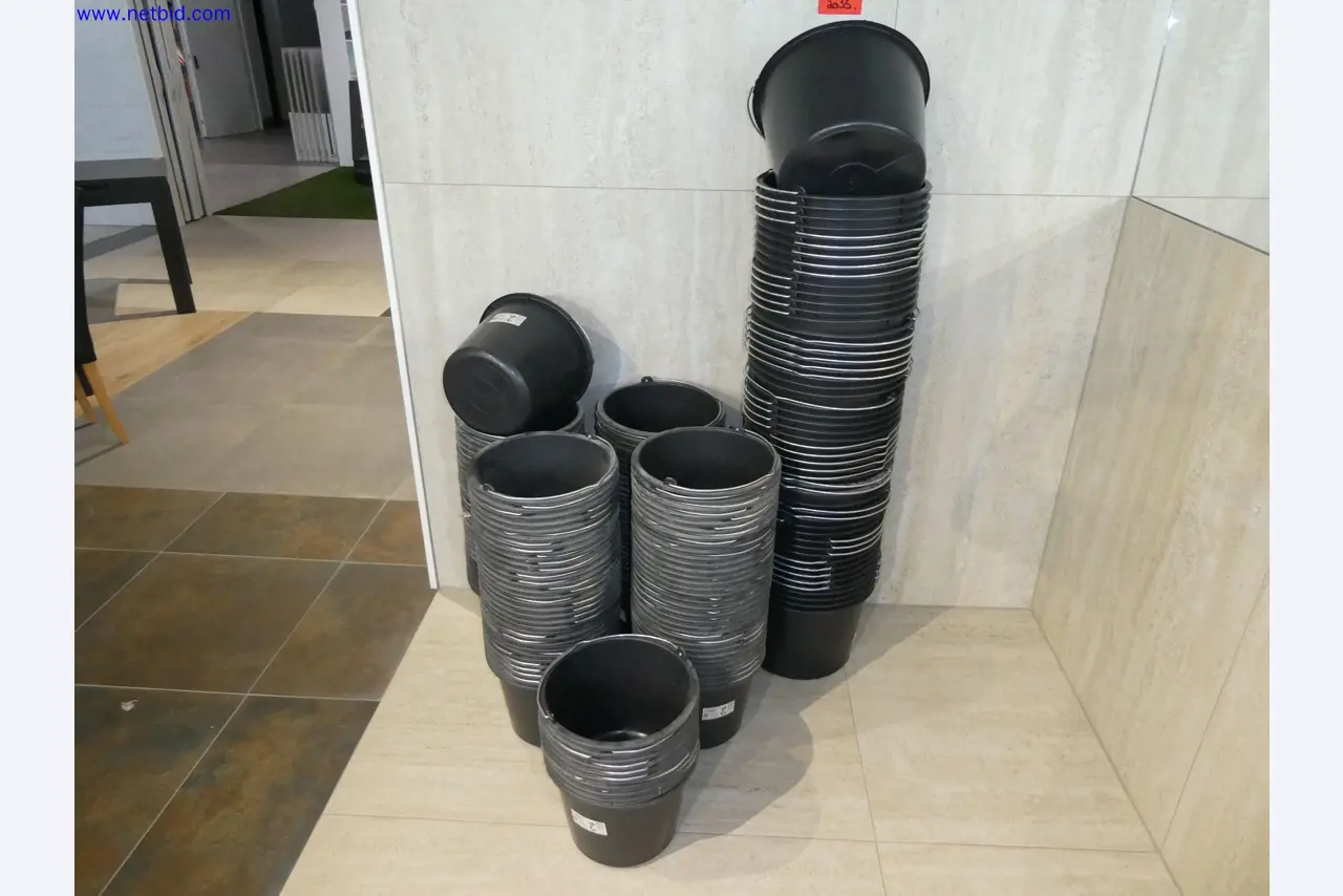 Technique de stockage, stocks de marchandises Domaine de la peinture et du carrelage, exposition de carreaux, inventaire-1