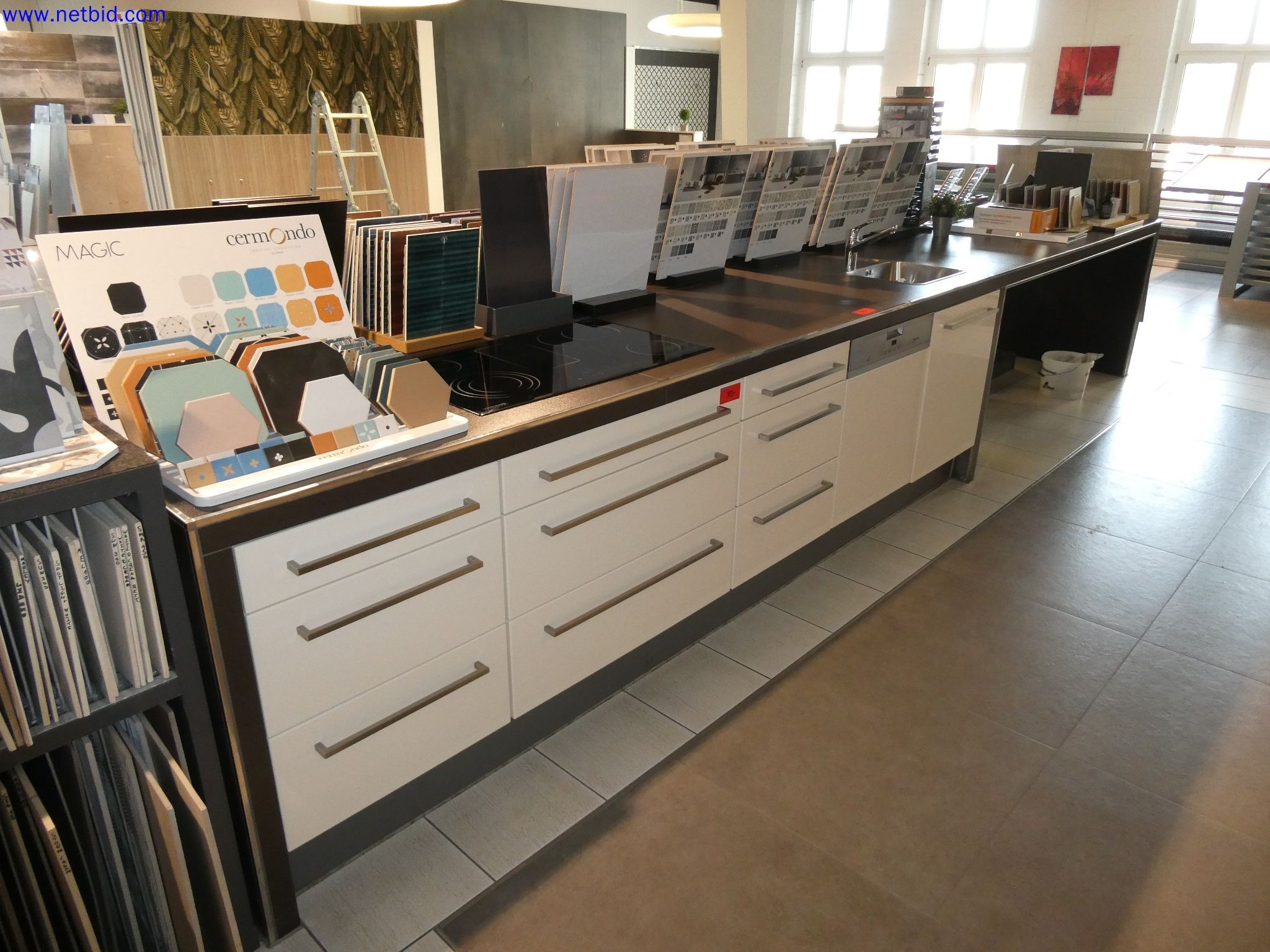 Storage technology, inventories Painting and tiling area, tile exhibition, inventory-3