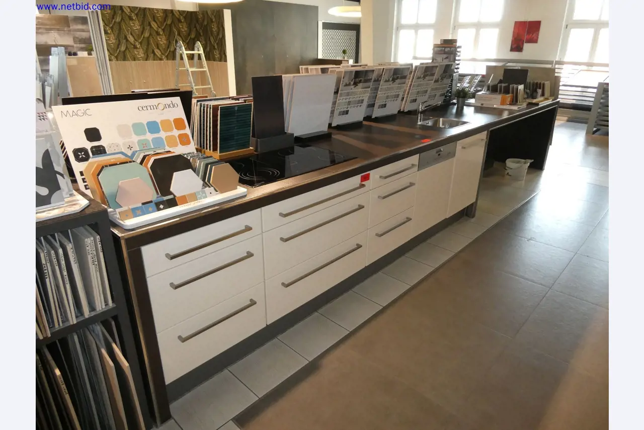 Opslagtechniek, inventaris Schilder- en tegelwerkruimte, tegeltentoonstelling, inventaris-3