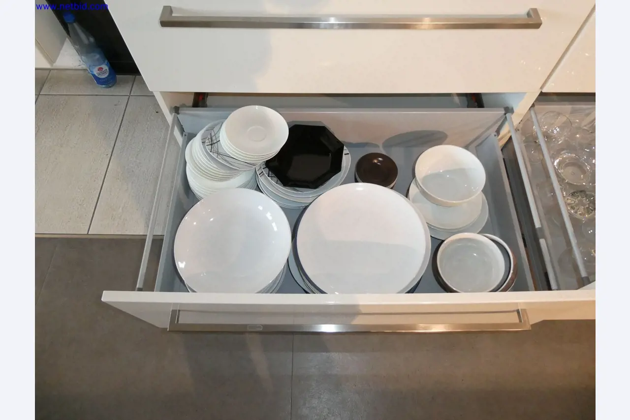 Opslagtechniek, inventaris Schilder- en tegelwerkruimte, tegeltentoonstelling, inventaris-4