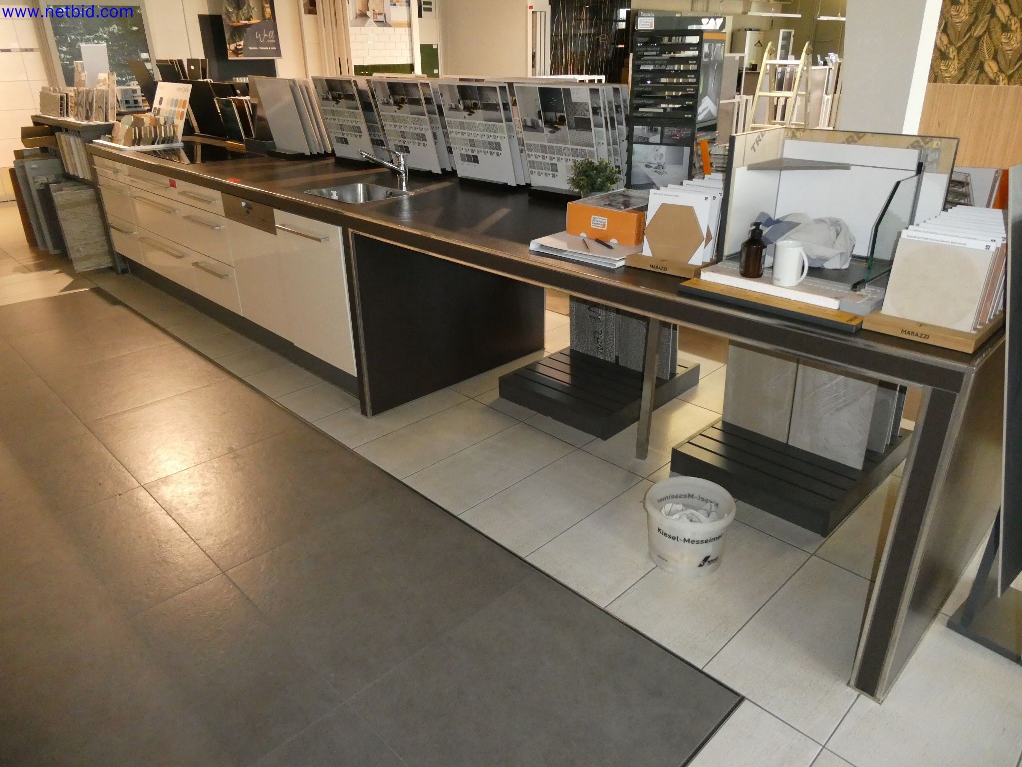 Storage technology, inventories Painting and tiling area, tile exhibition, inventory-5