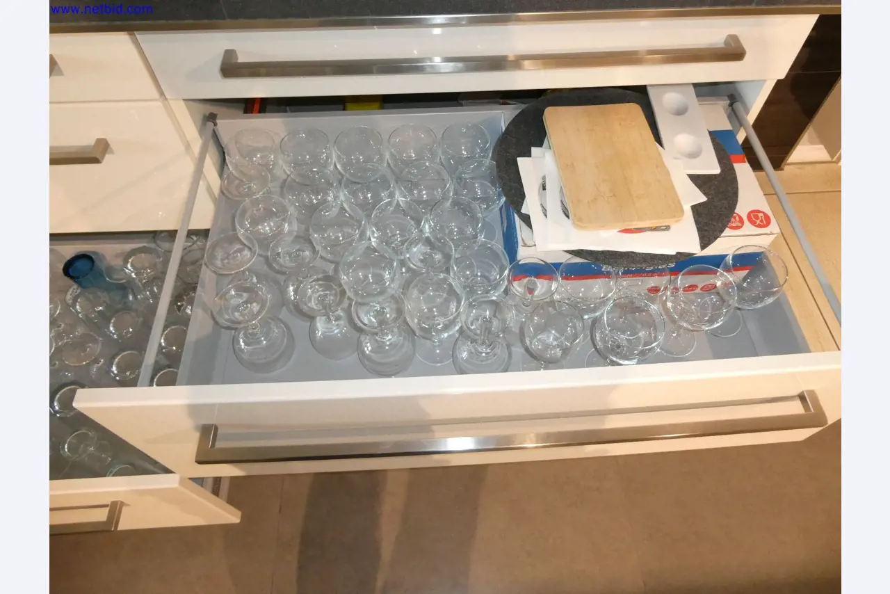 Opslagtechniek, inventaris Schilder- en tegelwerkruimte, tegeltentoonstelling, inventaris-6