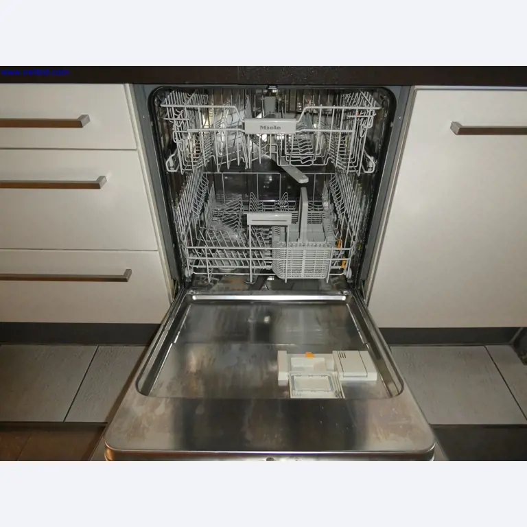 Opslagtechniek, inventaris Schilder- en tegelwerkruimte, tegeltentoonstelling, inventaris-9