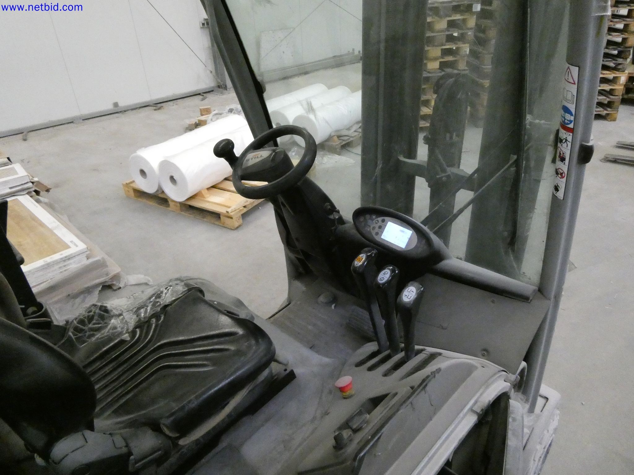 Storage technology, inventories Painting and tiling area, tile exhibition, inventory-6