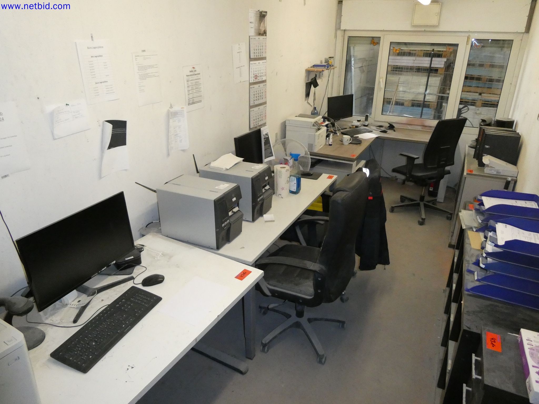 Storage technology, inventories Painting and tiling area, tile exhibition, inventory-2