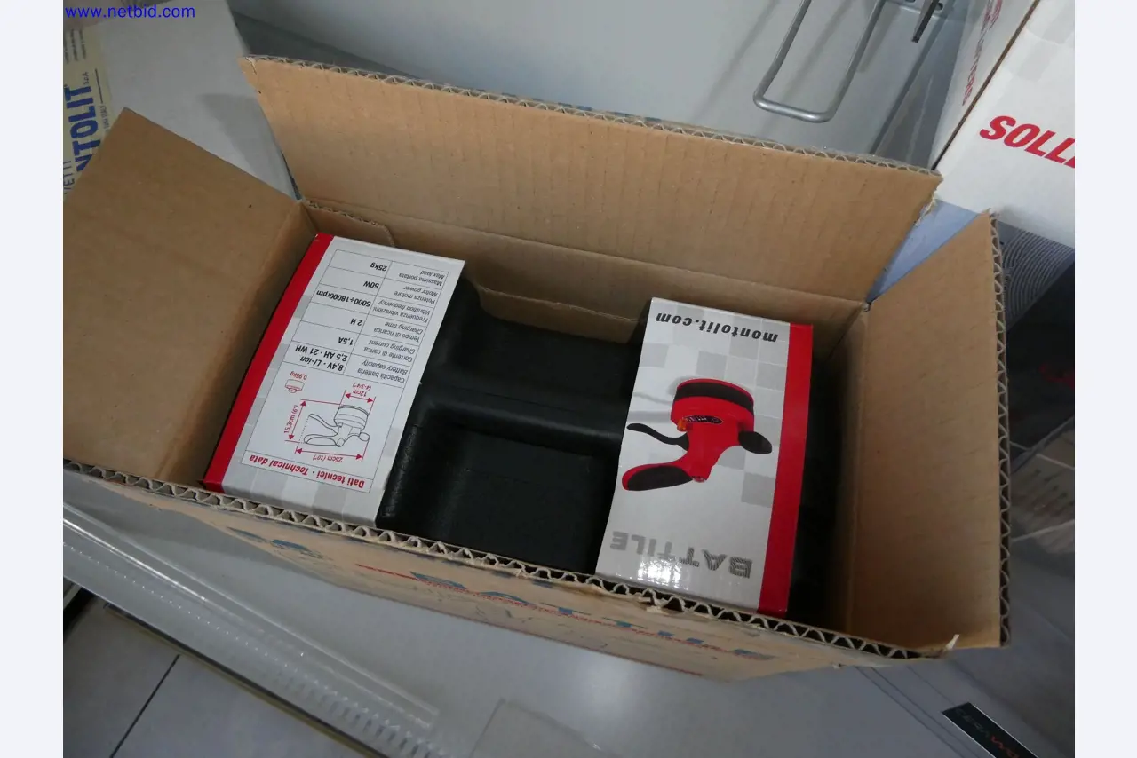 Opslagtechniek, inventaris Schilder- en tegelwerkruimte, tegeltentoonstelling, inventaris-14