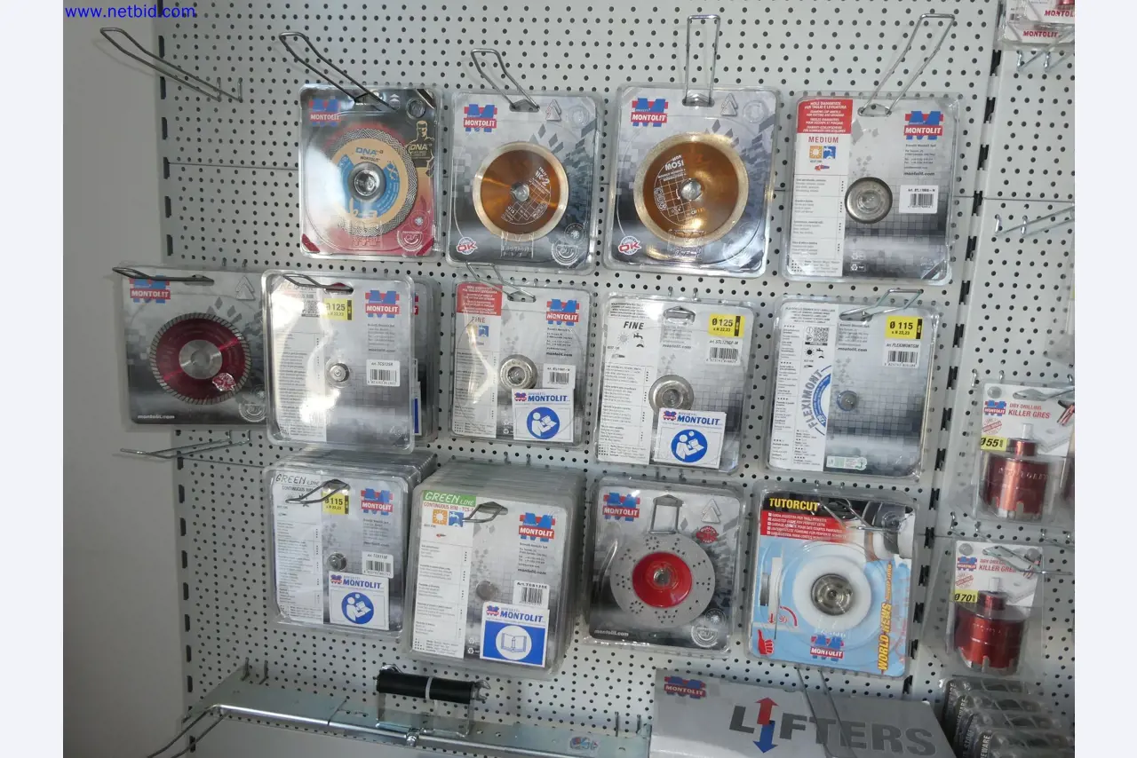 Opslagtechniek, inventaris Schilder- en tegelwerkruimte, tegeltentoonstelling, inventaris-1