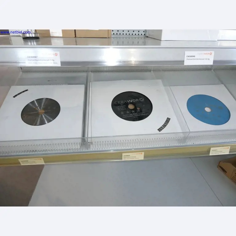 Opslagtechniek, inventaris Schilder- en tegelwerkruimte, tegeltentoonstelling, inventaris-10