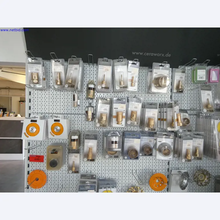 Opslagtechniek, inventaris Schilder- en tegelwerkruimte, tegeltentoonstelling, inventaris-12