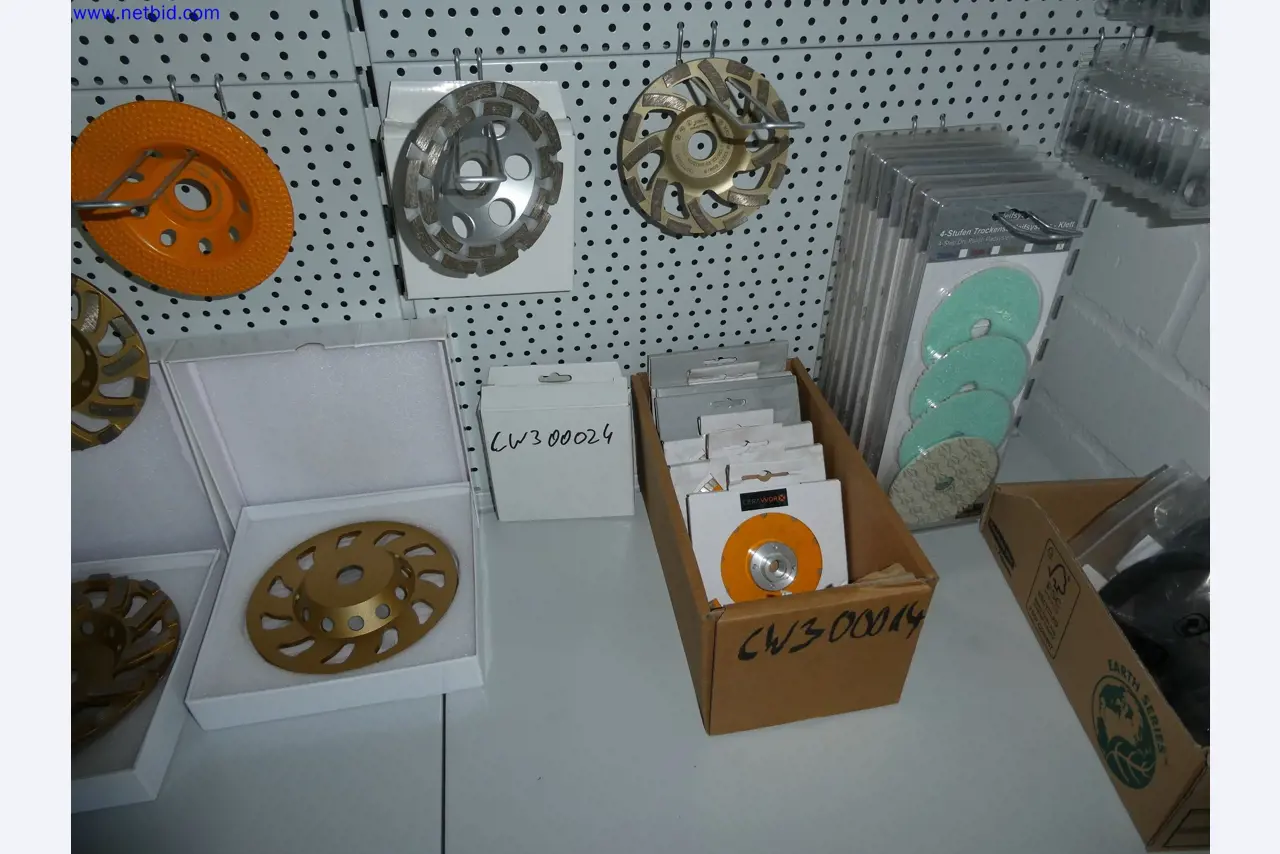 Opslagtechniek, inventaris Schilder- en tegelwerkruimte, tegeltentoonstelling, inventaris-8