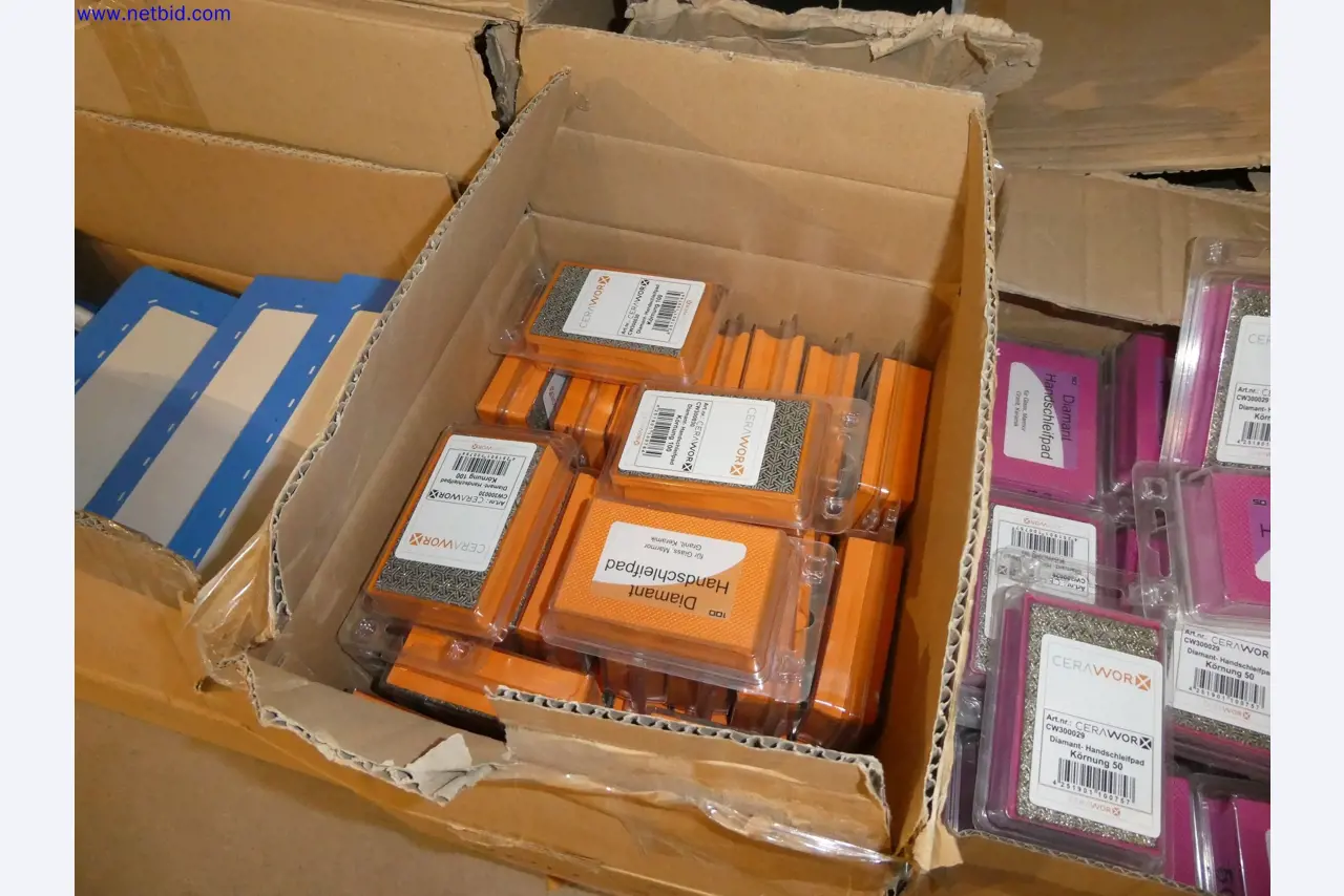 Opslagtechniek, inventaris Schilder- en tegelwerkruimte, tegeltentoonstelling, inventaris-16