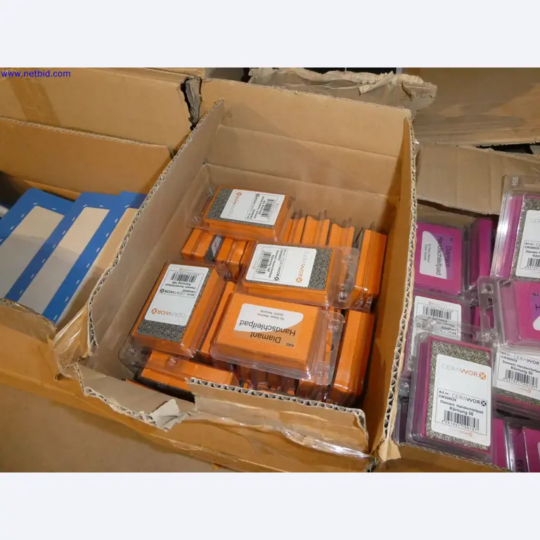 Opslagtechniek, inventaris Schilder- en tegelwerkruimte, tegeltentoonstelling, inventaris-16