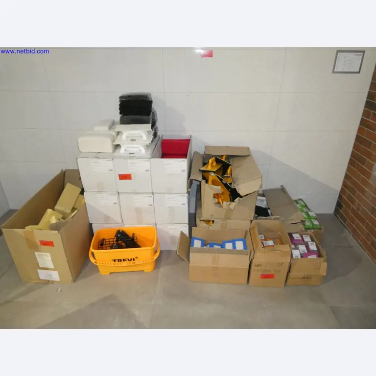 Opslagtechniek, inventaris Schilder- en tegelwerkruimte, tegeltentoonstelling, inventaris-1