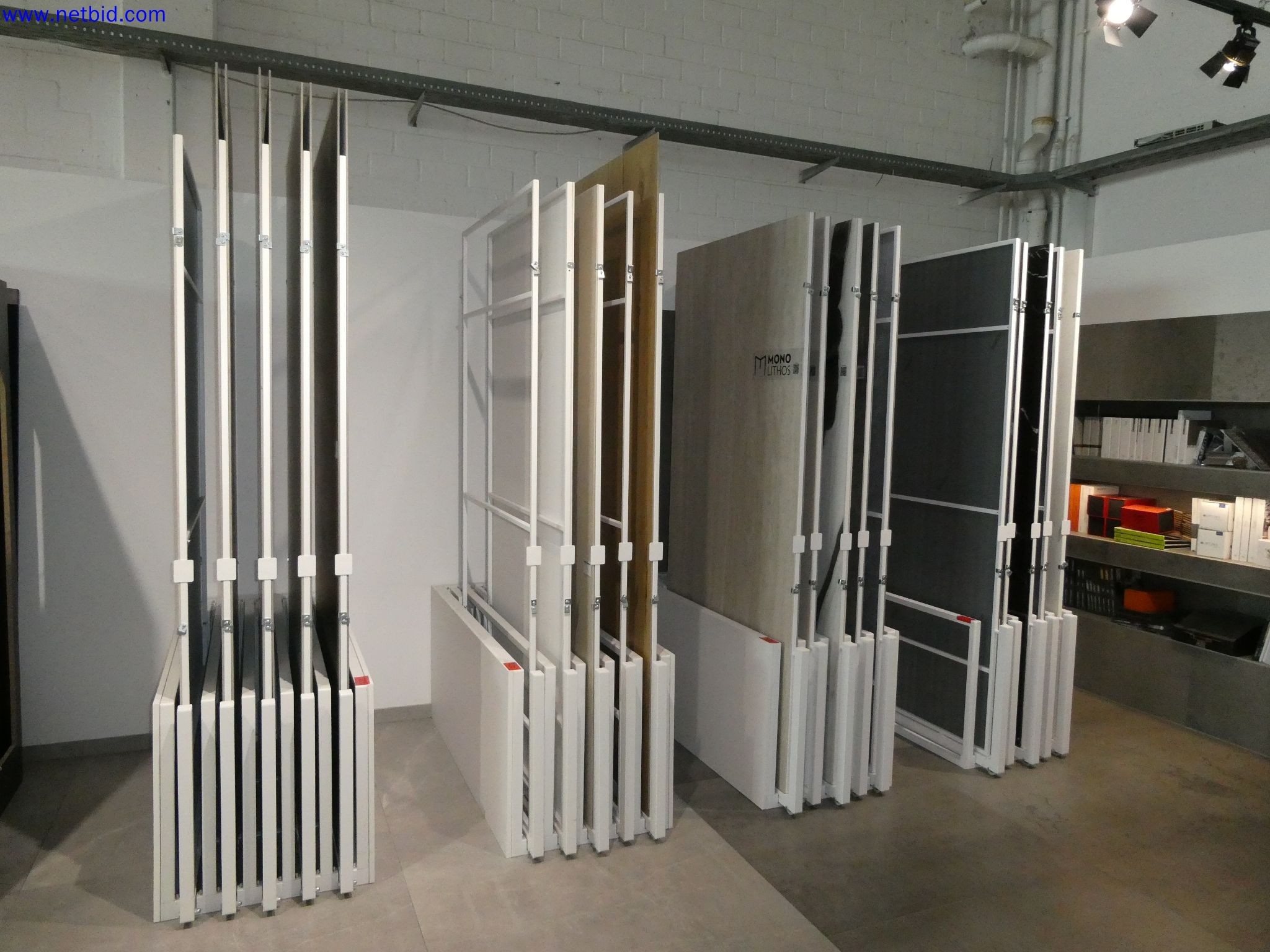 Technologia magazynowania, inwentaryzacja Obszar malowania i układania płytek, wystawa płytek, inwentaryzacja-1