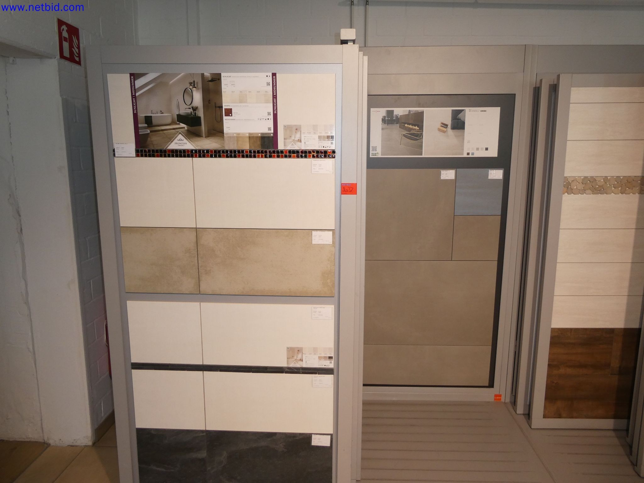 Technologia magazynowania, inwentaryzacja Obszar malowania i układania płytek, wystawa płytek, inwentaryzacja-4